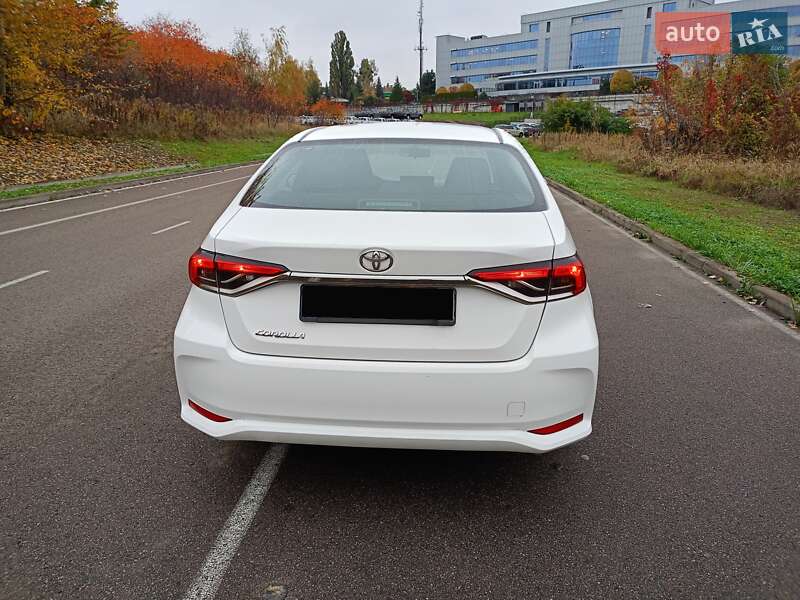 Седан Toyota Corolla 2021 в Киеве фото 6 Седан Toyota Corolla 2021 в Киеве