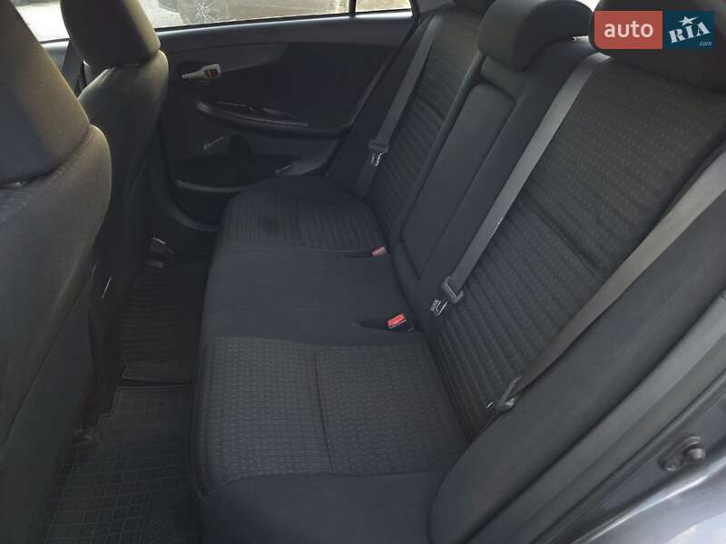 Седан Toyota Corolla 2008 в Тернополі фото 33 Седан Toyota Corolla 2008 в Тернополі