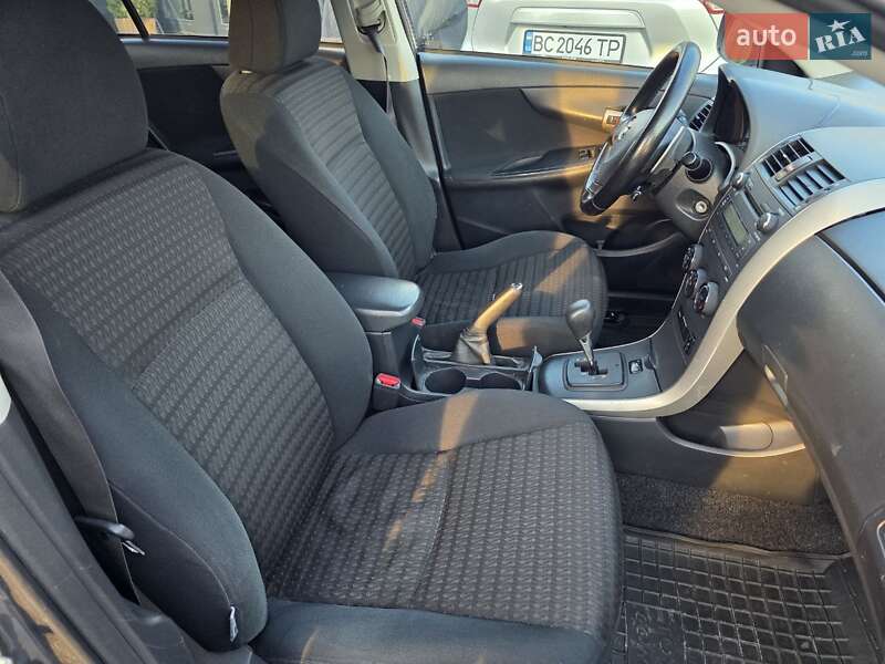 Седан Toyota Corolla 2008 в Тернополі фото 28 Седан Toyota Corolla 2008 в Тернополі