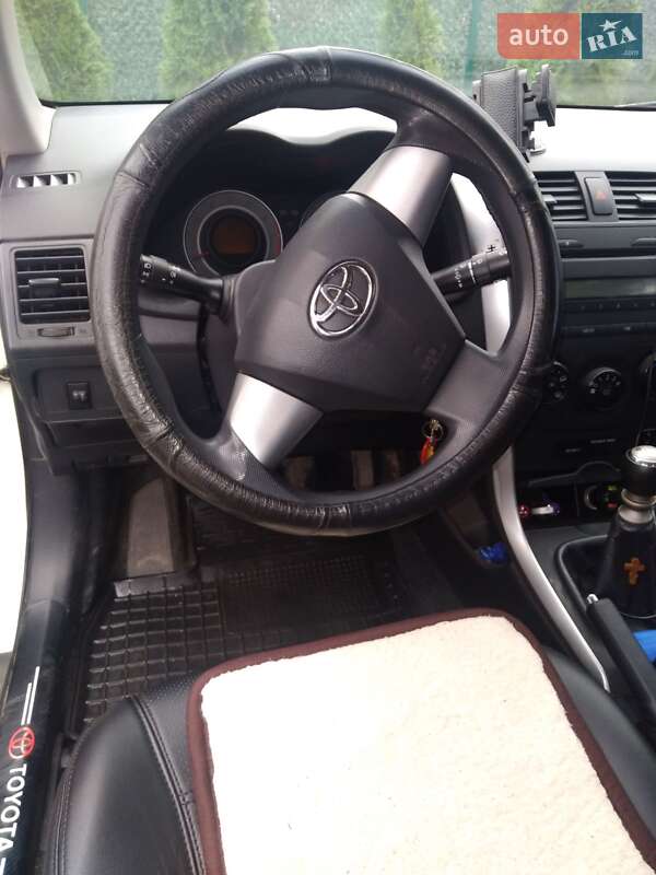 Седан Toyota Corolla 2011 в Кропивницком фото 9 Седан Toyota Corolla 2011 в Кропивницком