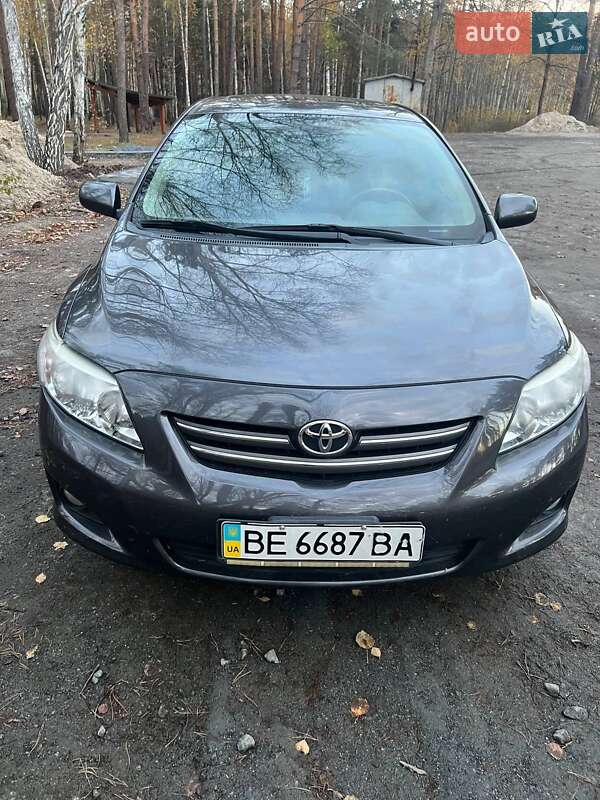 Седан Toyota Corolla 2010 в Киеве фото 2 Седан Toyota Corolla 2010 в Киеве