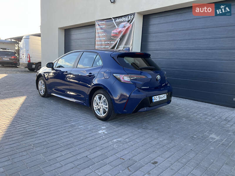 Хэтчбек Toyota Corolla 2019 в Львове