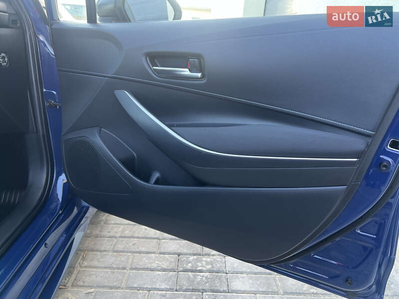 Хэтчбек Toyota Corolla 2019 в Львове