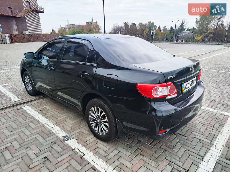 Седан Toyota Corolla 2012 в Харькове фото 4 Седан Toyota Corolla 2012 в Харькове