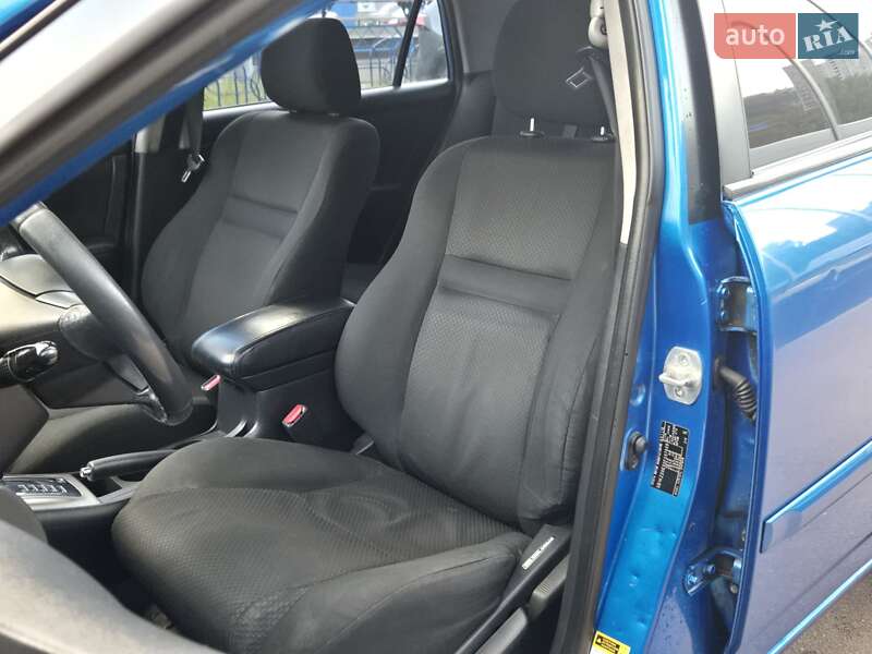 Хэтчбек Toyota Corolla 2006 в Киеве фото 9 Хэтчбек Toyota Corolla 2006 в Киеве