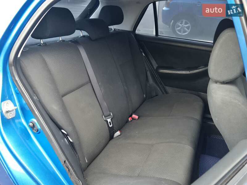 Хэтчбек Toyota Corolla 2006 в Киеве фото 15 Хэтчбек Toyota Corolla 2006 в Киеве