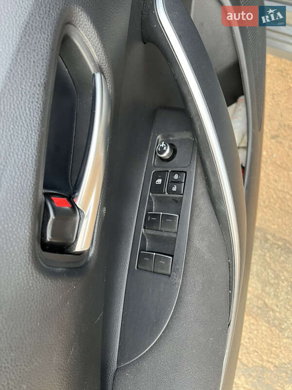 Седан Toyota Corolla 2020 в Киеве фото 8 Седан Toyota Corolla 2020 в Киеве