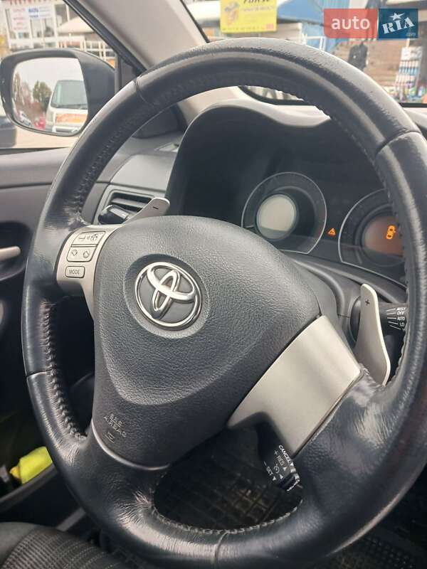 Седан Toyota Corolla 2008 в Харькове
