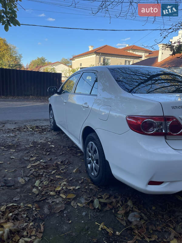 Седан Toyota Corolla 2010 в Одессе