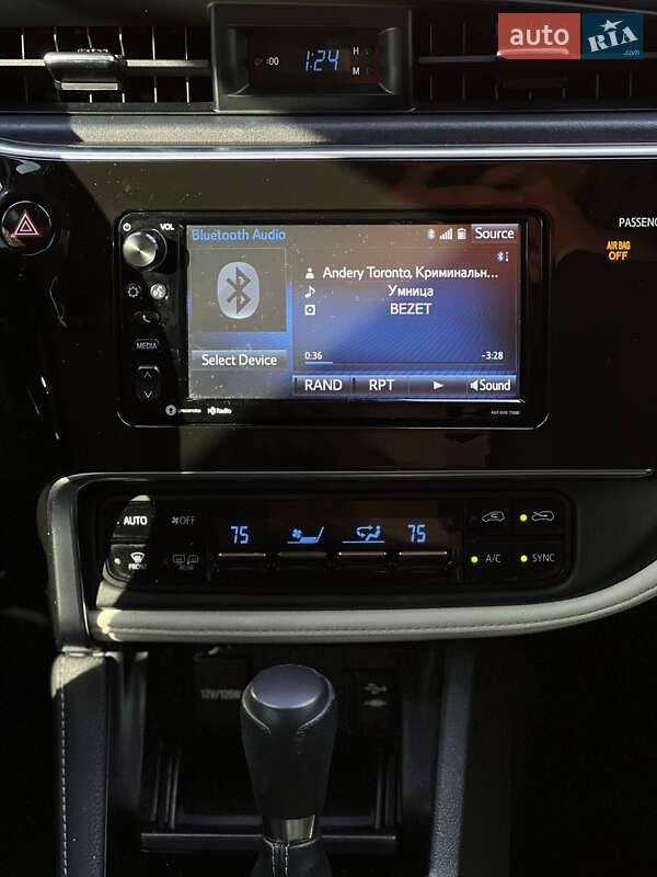 Хэтчбек Toyota Corolla 2017 в Одессе фото 19 Хэтчбек Toyota Corolla 2017 в Одессе