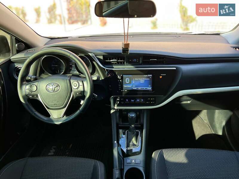 Хэтчбек Toyota Corolla 2017 в Одессе фото 22 Хэтчбек Toyota Corolla 2017 в Одессе