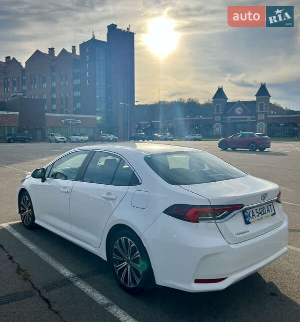 Седан Toyota Corolla 2019 в Киеве фото 6 Седан Toyota Corolla 2019 в Киеве