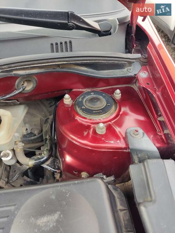 Седан Toyota Corolla 2002 в Южноукраїнську фото 19 Седан Toyota Corolla 2002 в Южноукраїнську