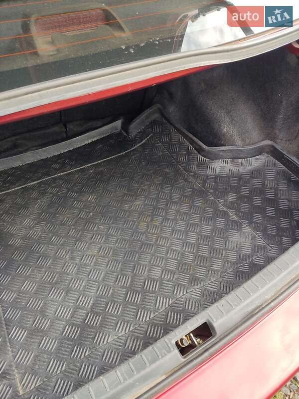 Седан Toyota Corolla 2002 в Южноукраїнську фото 23 Седан Toyota Corolla 2002 в Южноукраїнську