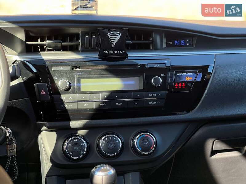 Седан Toyota Corolla 2016 в Одессе