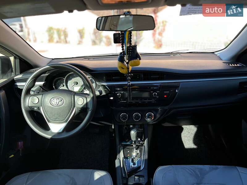 Седан Toyota Corolla 2015 в Одессе фото 21 Седан Toyota Corolla 2015 в Одессе