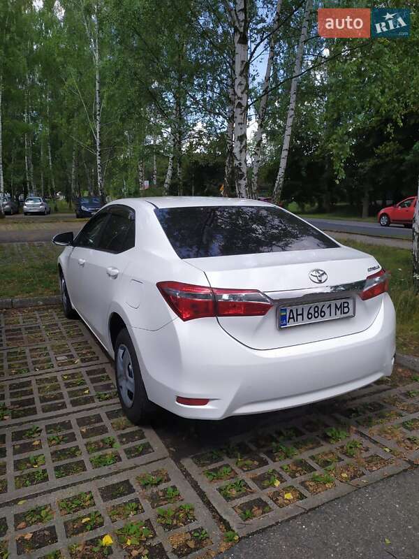 Седан Toyota Corolla 2017 в Львові фото 14 Седан Toyota Corolla 2017 в Львові