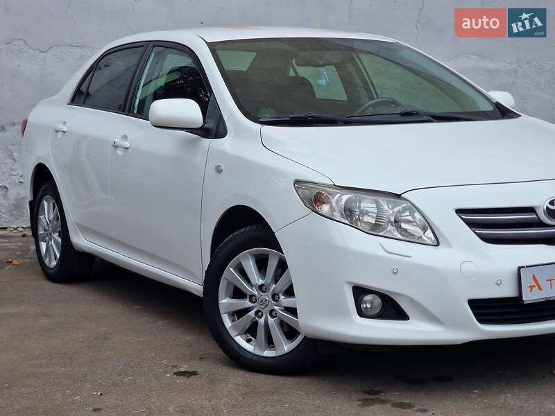 Седан Toyota Corolla 2007 в Одессе