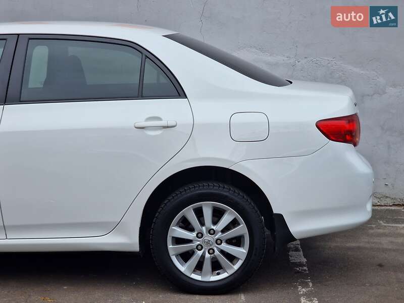 Седан Toyota Corolla 2007 в Одессе