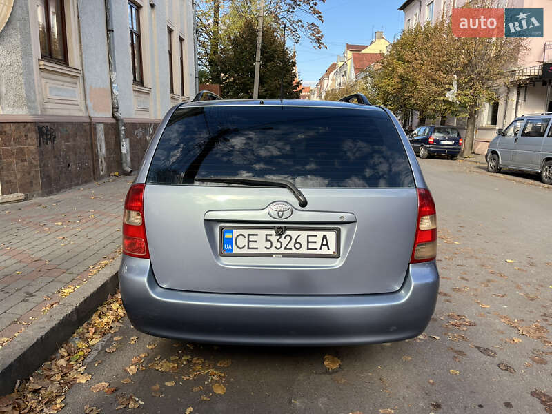 Универсал Toyota Corolla 2003 в Черновцах