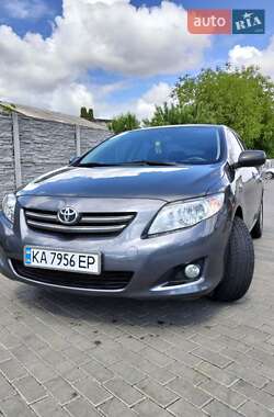 Седан Toyota Corolla 2008 в Киеве
