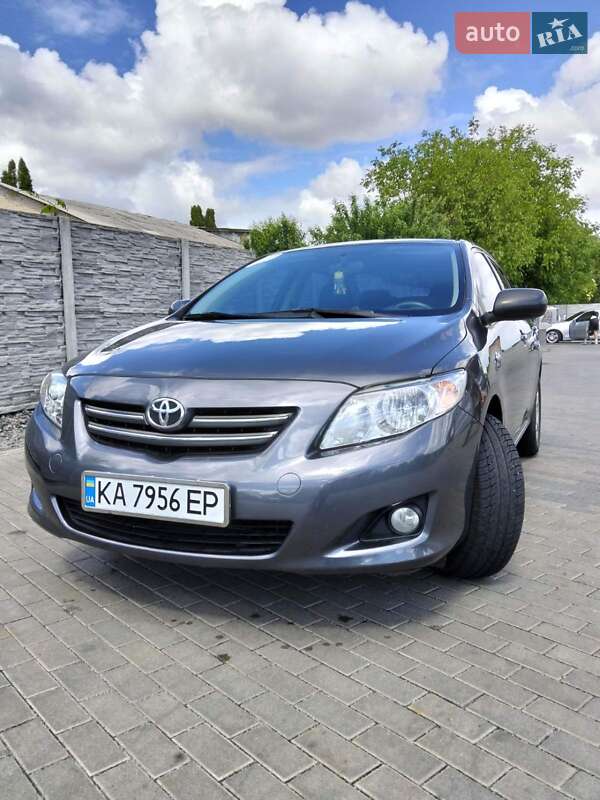 Седан Toyota Corolla 2008 в Киеве фото Седан Toyota Corolla 2008 в Киеве
