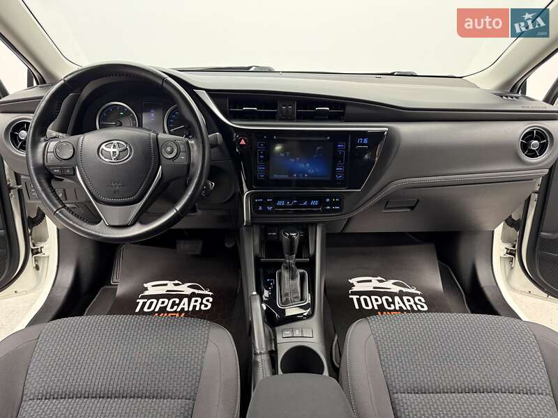 Седан Toyota Corolla 2017 в Киеве фото 41 Седан Toyota Corolla 2017 в Киеве