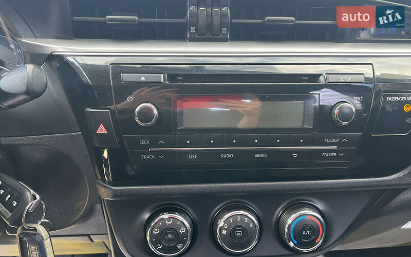 Седан Toyota Corolla 2013 в Коломые фото 13 Седан Toyota Corolla 2013 в Коломые