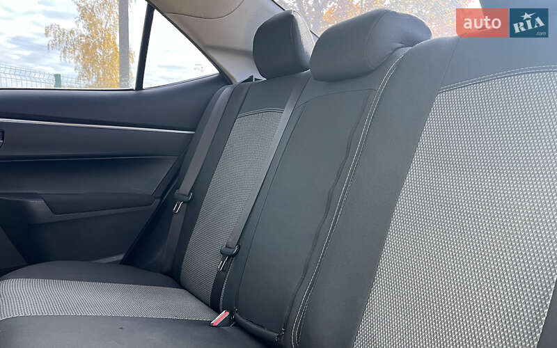 Седан Toyota Corolla 2013 в Коломые фото 23 Седан Toyota Corolla 2013 в Коломые