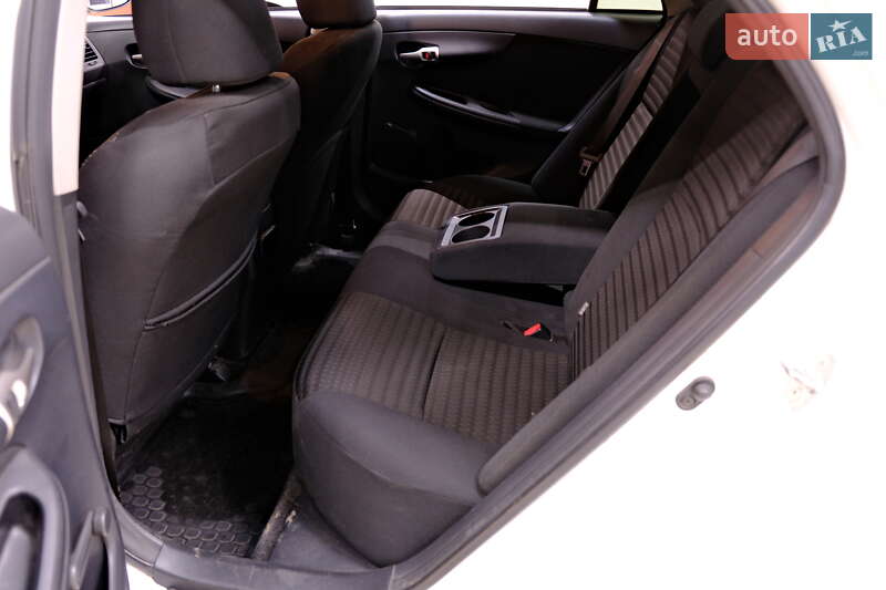 Седан Toyota Corolla 2011 в Одессе фото 30 Седан Toyota Corolla 2011 в Одессе