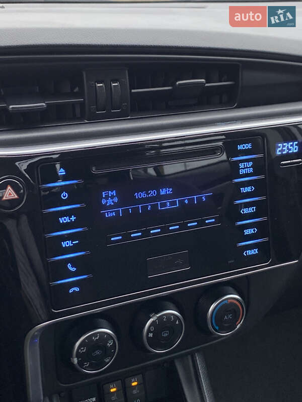 Седан Toyota Corolla 2018 в Запорожье