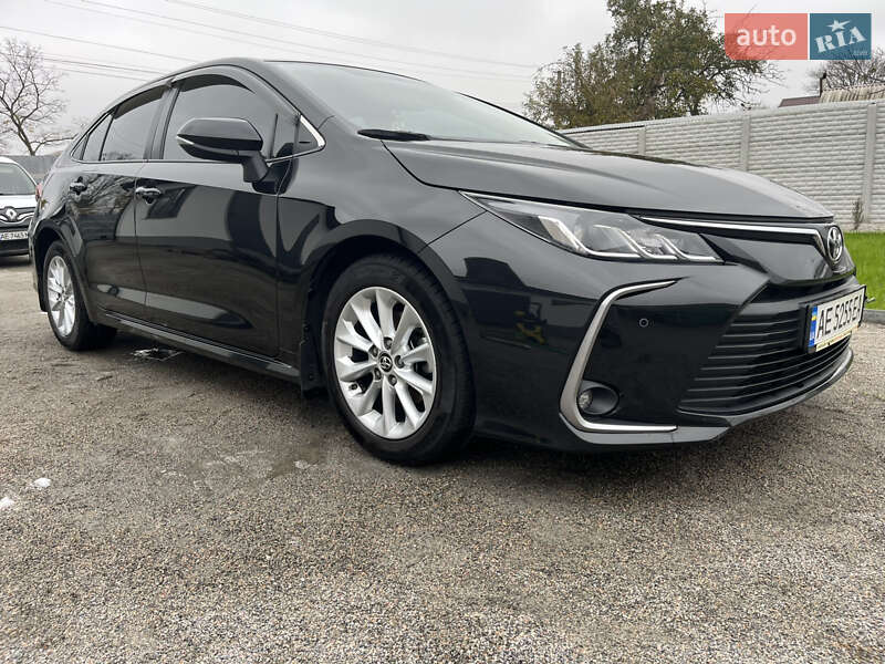 Седан Toyota Corolla 2019 в Новомосковську