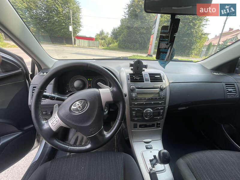 Седан Toyota Corolla 2008 в Бориславе фото 12 Седан Toyota Corolla 2008 в Бориславе