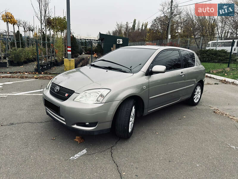 Хэтчбек Toyota Corolla 2003 в Одессе фото 3 Хэтчбек Toyota Corolla 2003 в Одессе
