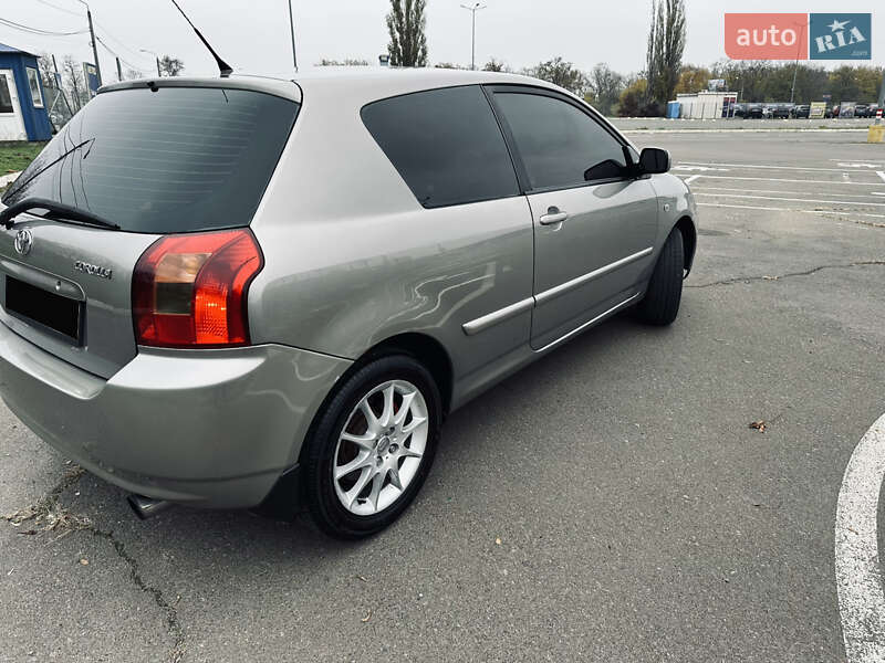 Хэтчбек Toyota Corolla 2003 в Одессе фото 10 Хэтчбек Toyota Corolla 2003 в Одессе