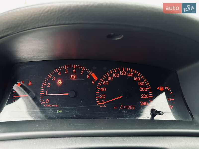 Хэтчбек Toyota Corolla 2003 в Одессе фото 24 Хэтчбек Toyota Corolla 2003 в Одессе