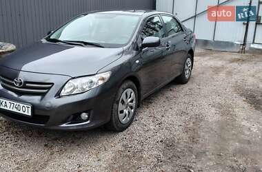 Седан Toyota Corolla 2008 в Києві