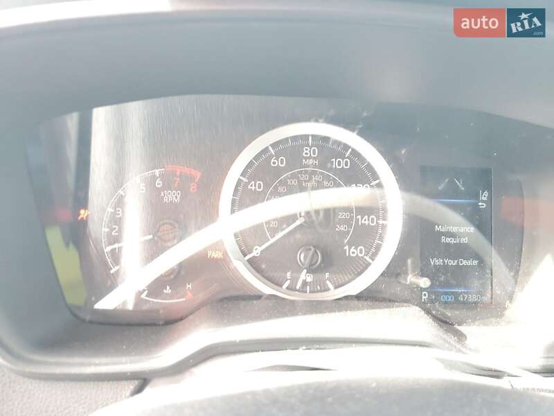 Седан Toyota Corolla 2021 в Львове