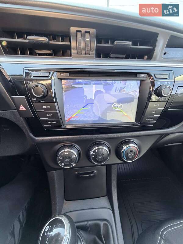 Седан Toyota Corolla 2015 в Днепре фото 5 Седан Toyota Corolla 2015 в Днепре