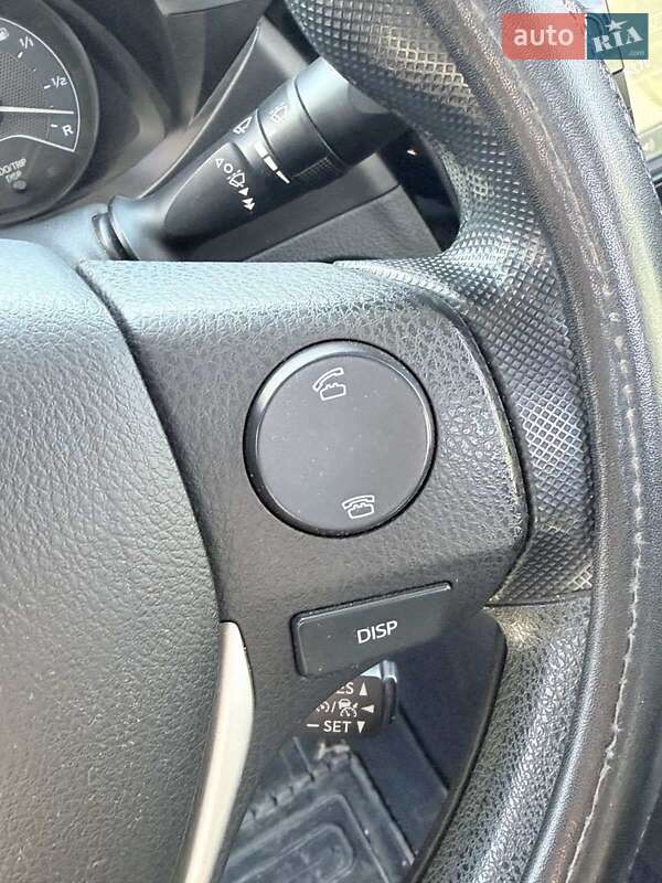 Седан Toyota Corolla 2015 в Днепре фото 17 Седан Toyota Corolla 2015 в Днепре