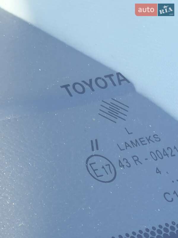 Седан Toyota Corolla 2015 в Днепре фото 15 Седан Toyota Corolla 2015 в Днепре