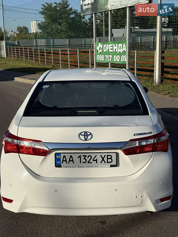 Седан Toyota Corolla 2018 в Києві фото 7 Седан Toyota Corolla 2018 в Києві