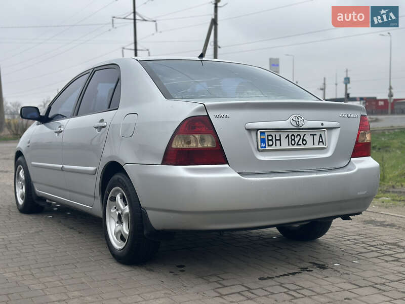 Седан Toyota Corolla 2003 в Одессе