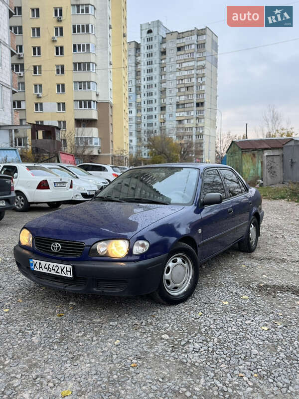 Toyota Corolla 2001
