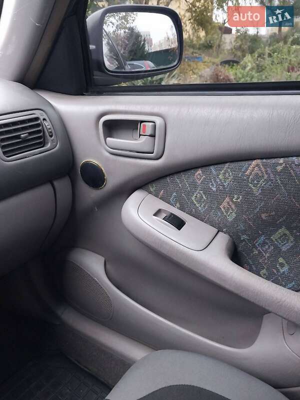 Хетчбек Toyota Corolla 1997 в Одесі фото 13 Хетчбек Toyota Corolla 1997 в Одесі