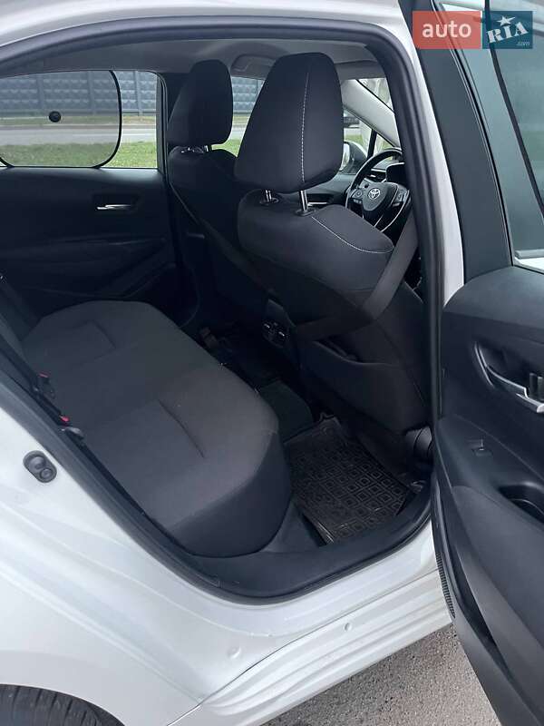 Седан Toyota Corolla 2019 в Киеве фото 8 Седан Toyota Corolla 2019 в Киеве