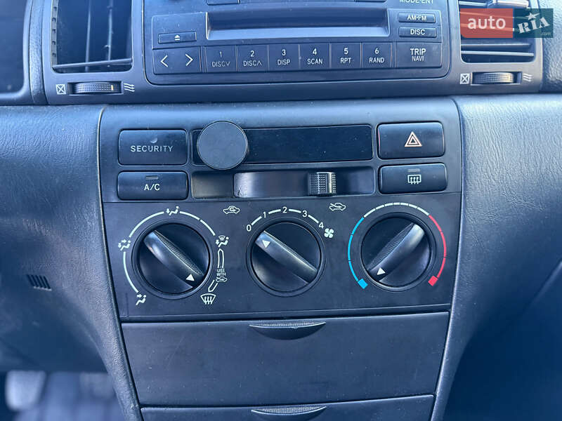 Універсал Toyota Corolla 2004 в Чернівцях фото 26 Універсал Toyota Corolla 2004 в Чернівцях