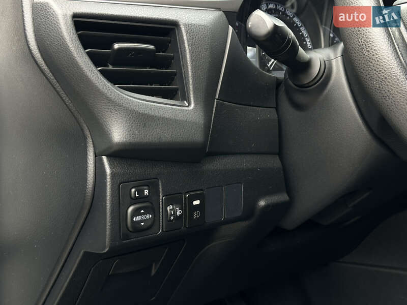 Седан Toyota Corolla 2016 в Харькове фото 14 Седан Toyota Corolla 2016 в Харькове