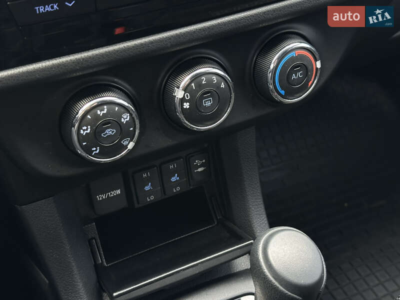 Седан Toyota Corolla 2016 в Харькове фото 20 Седан Toyota Corolla 2016 в Харькове