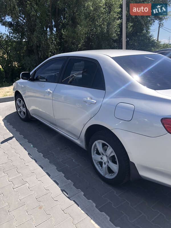 Седан Toyota Corolla 2008 в Киеве фото 2 Седан Toyota Corolla 2008 в Киеве